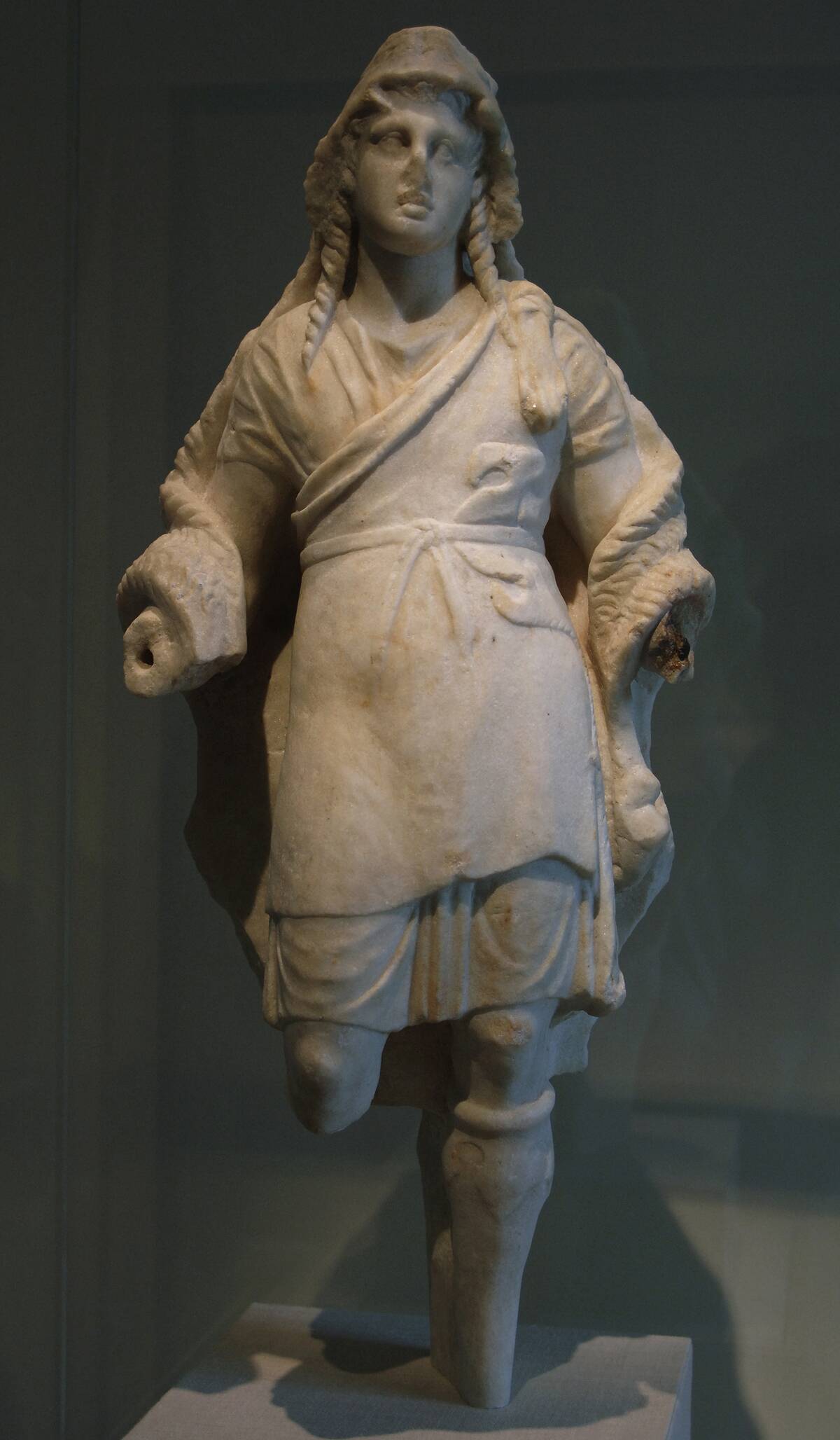 Marble statuette of Dionysos