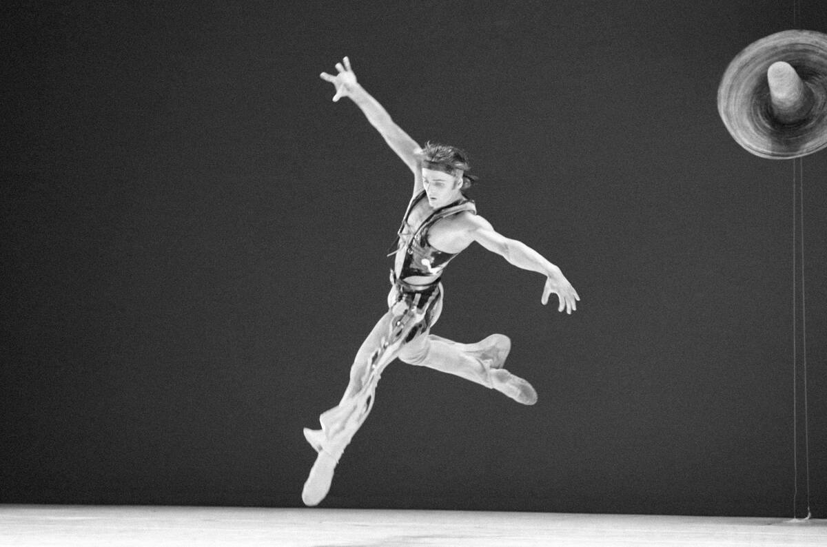 Mikhail Baryshnikov in Mid Air
