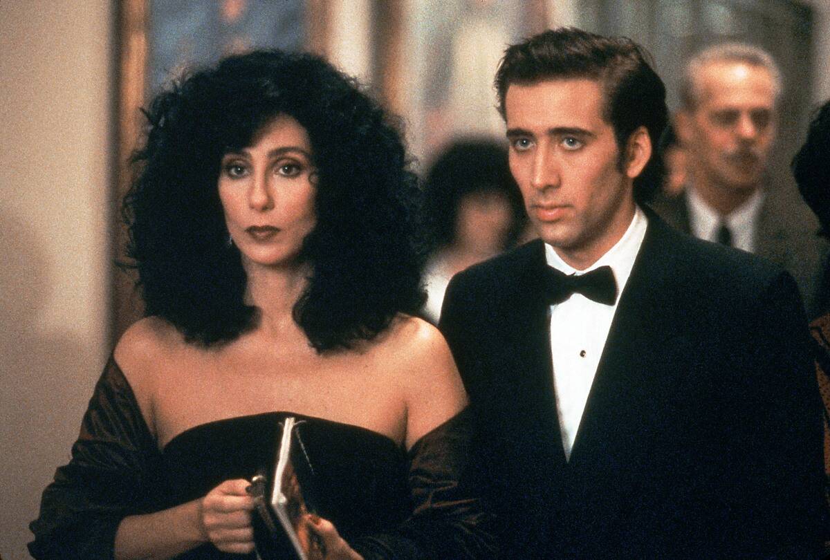 moonstruck_FcI3qG