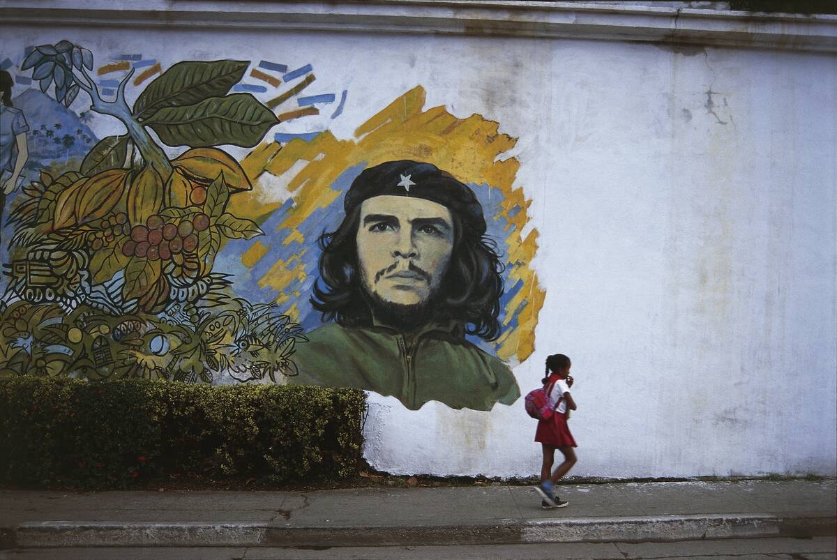 Mural of Che Guevara on the wall, Baracoa, Guantanamo, Cuba
