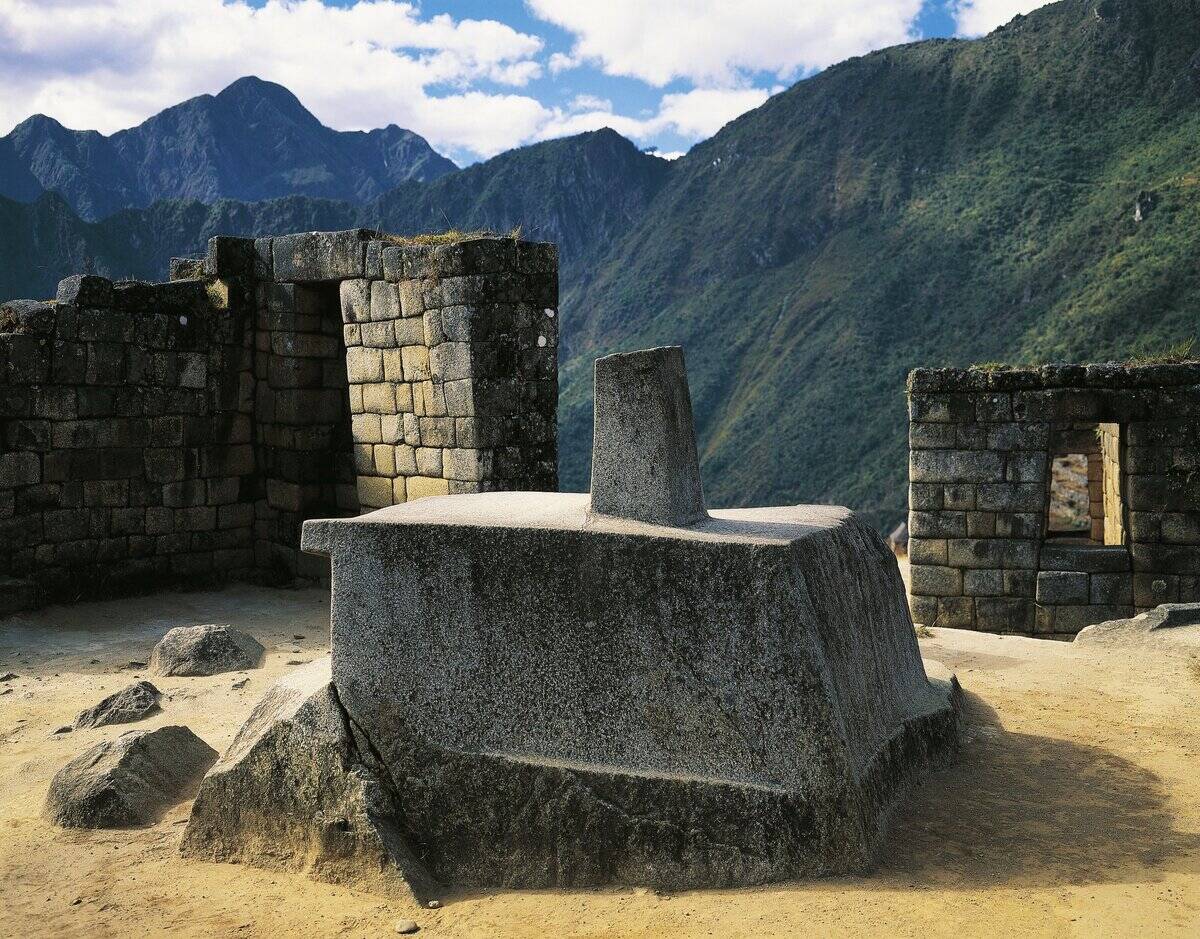 Peru, Urubamba Valley, Inca civilization, Machu Picchu, Intihuatana stone or solar calendar