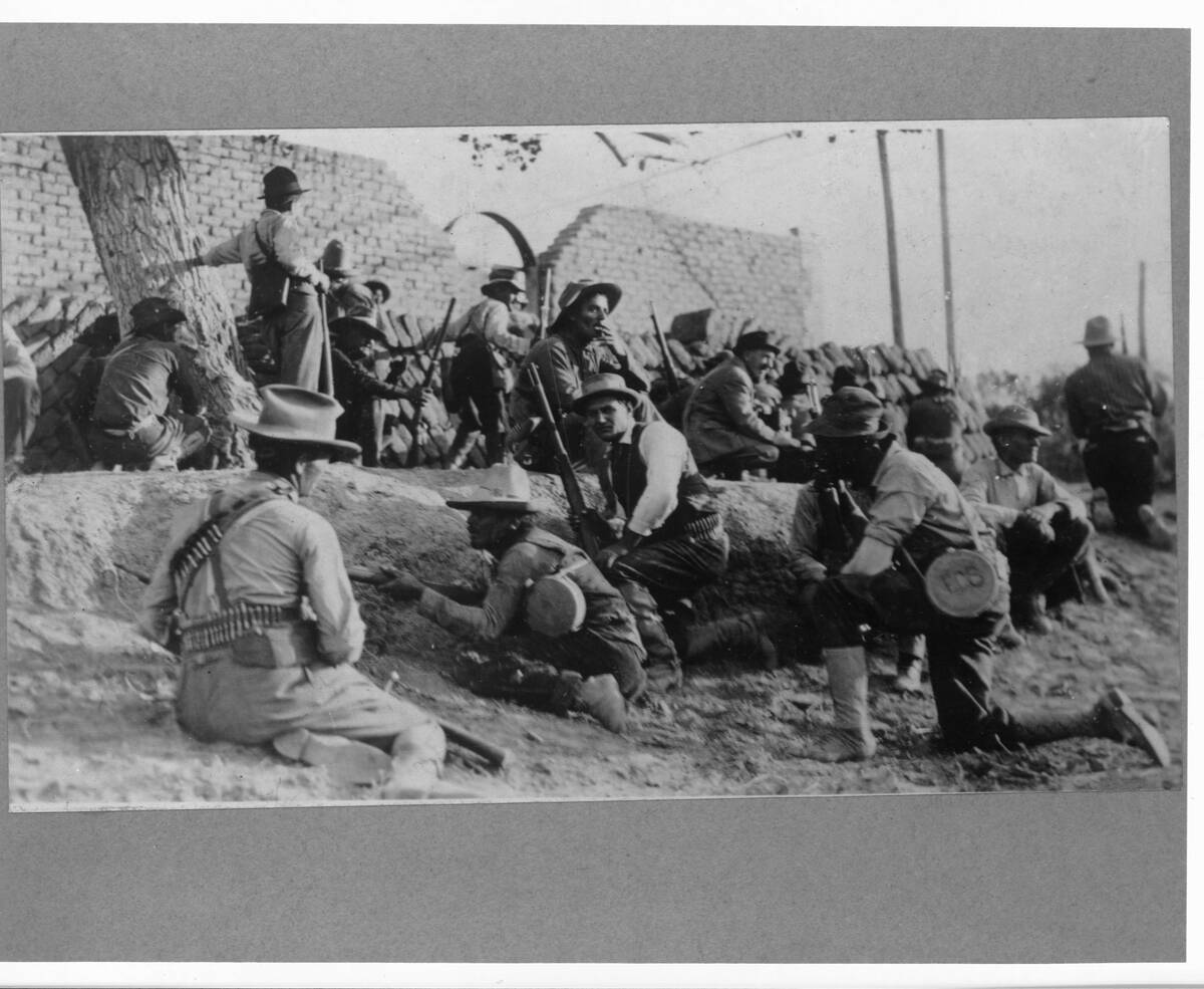 Revolutionaries Fighting in Juarez