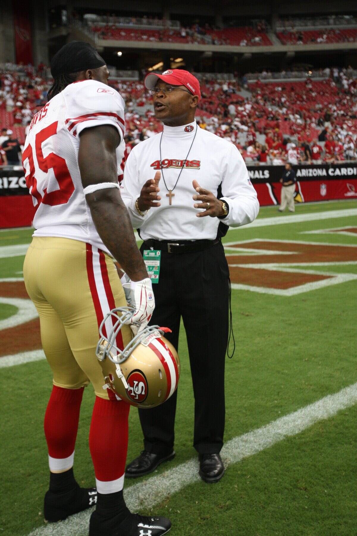 San Francisco 49ers v Arizona Cardinals