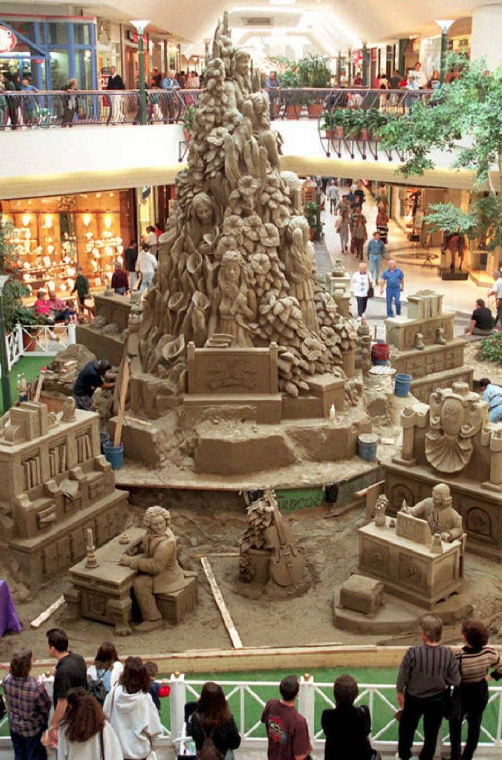 Shoppers gather around what its creators claim wil