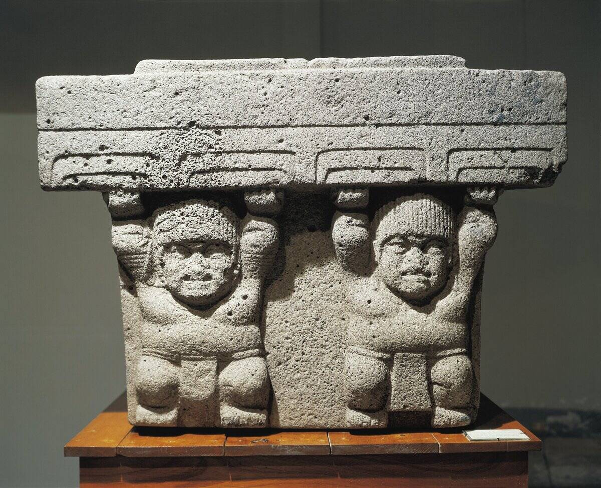 Stone Altar with atlas, from Potrero Nuevo, Mexico