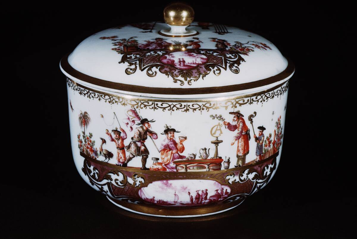 Sugar Bowl from Dinner Set made for the Archbishop Elector Clement augustus of Cologne, Meissen