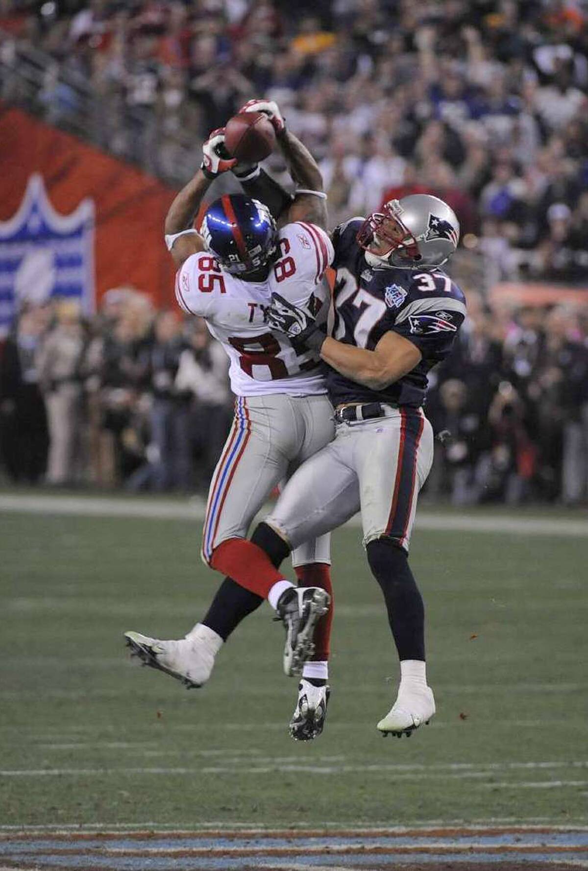 Super Bowl XLII - New York Giants v New England Patriots