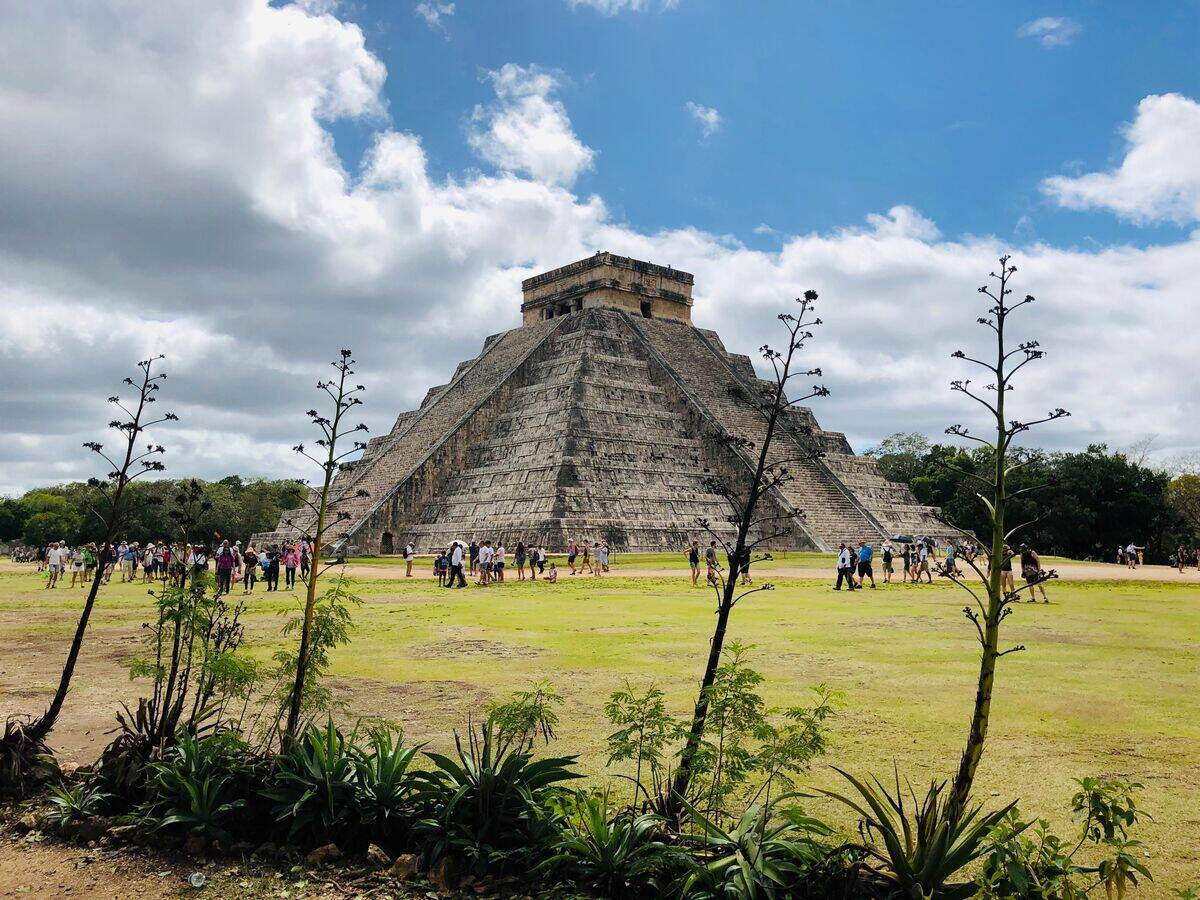 TOPSHOT-MEXICO-ARCHAEOLOGY-CHICHEN ITZA-KUKULCAN PYRAMID