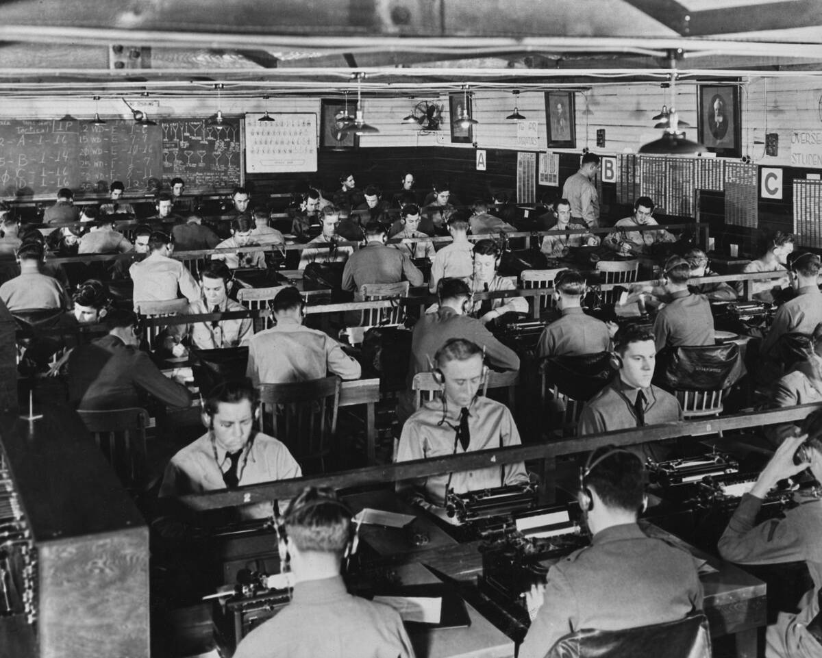 US Army Signal Corps Code Class