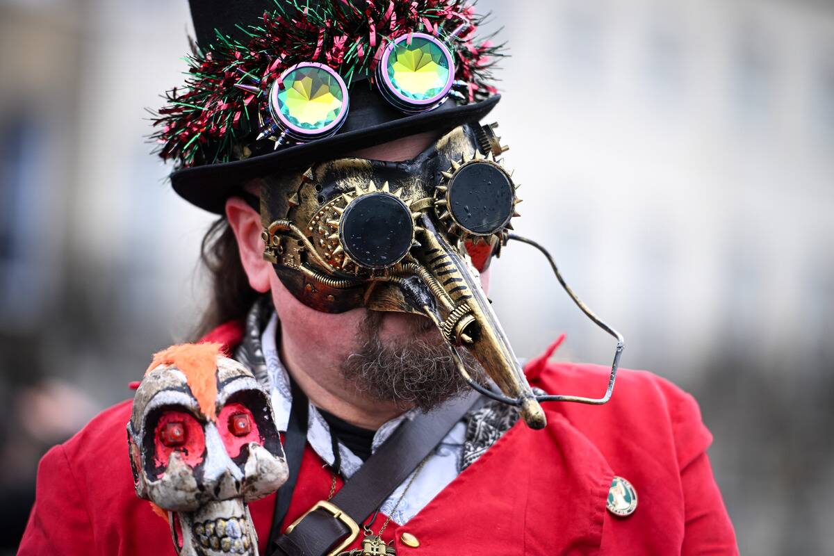 Weymouth Steampunk Weekend Parade