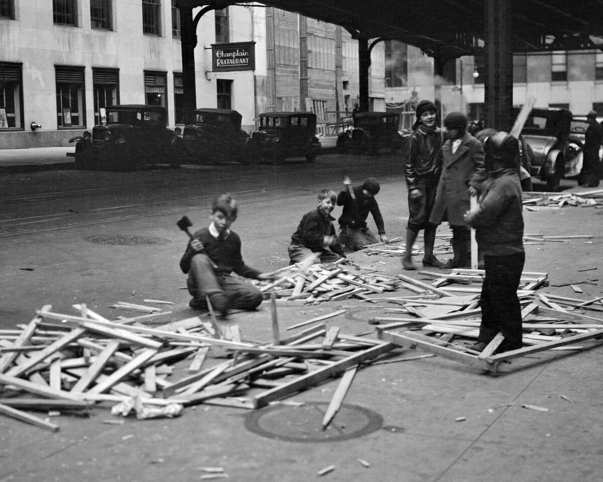 1930s DEPRESSION KIDS...