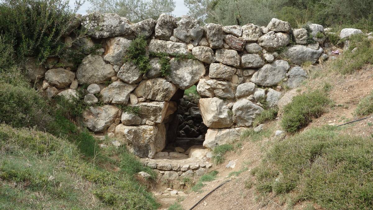 Arkadiko_Mycenaean_Bridge_II