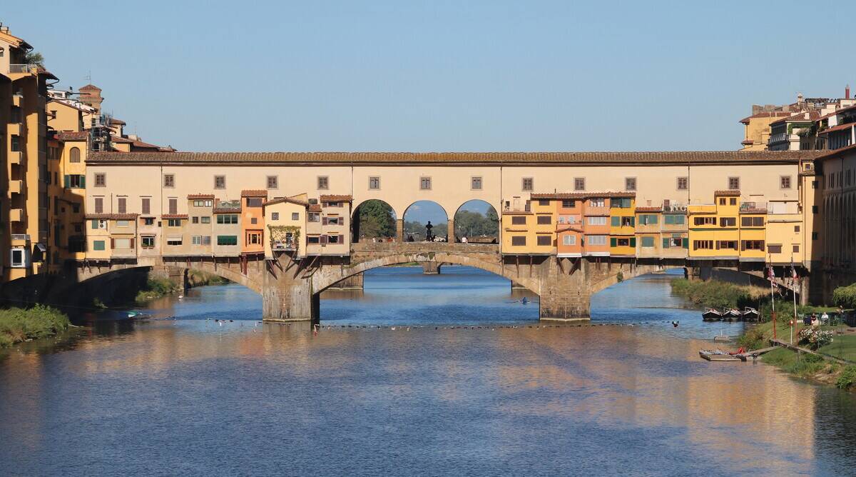 Ponte_Vecchio_from_Ponte_alle_Grazie