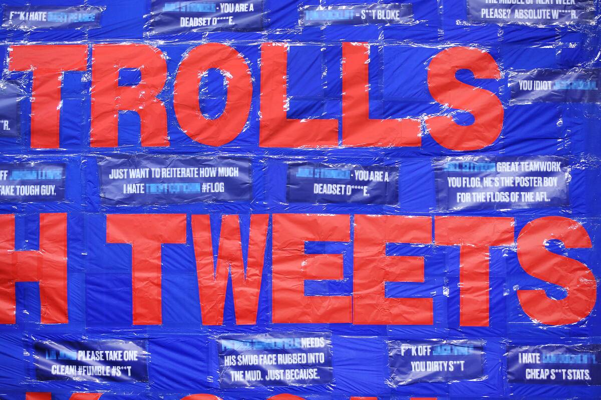 AFL Rd 3 - Melbourne v Essendon