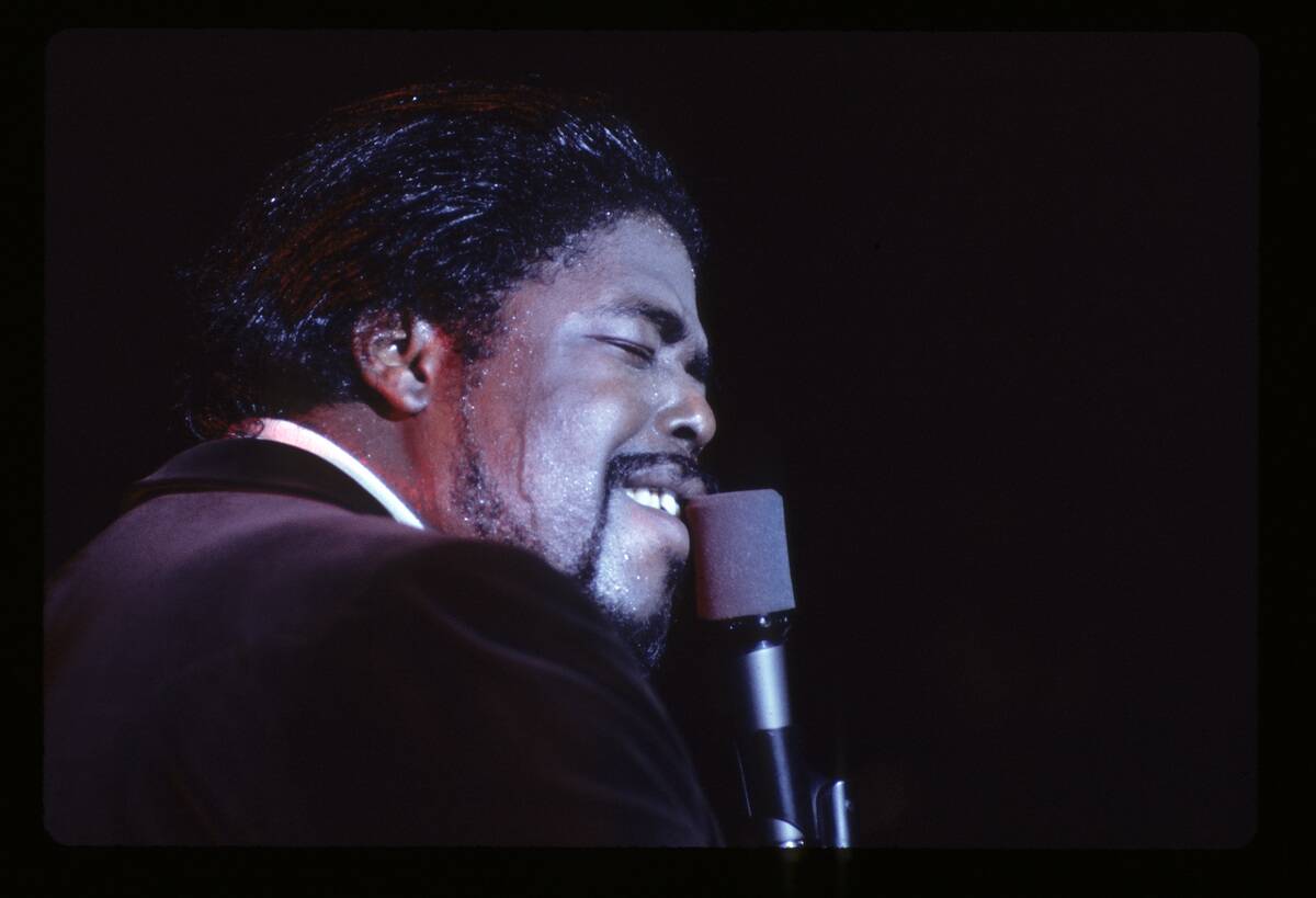 BARRY WHITE