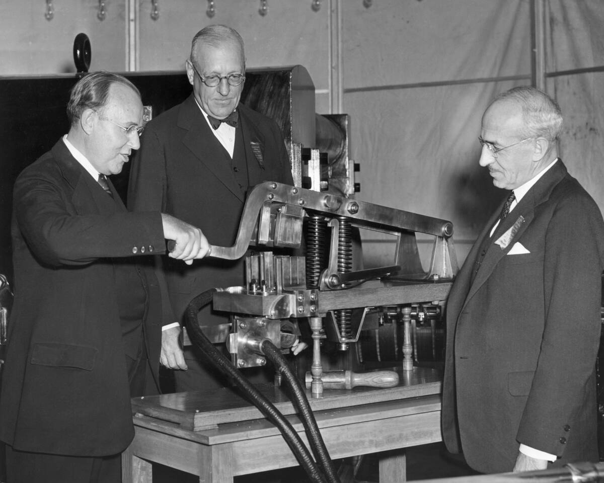 Consolidated Execs Turn On Dynamo Worlds