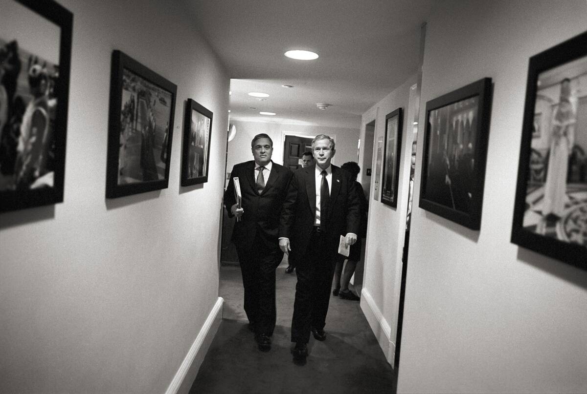 DC: George Tenet Meets With President George W. Bush