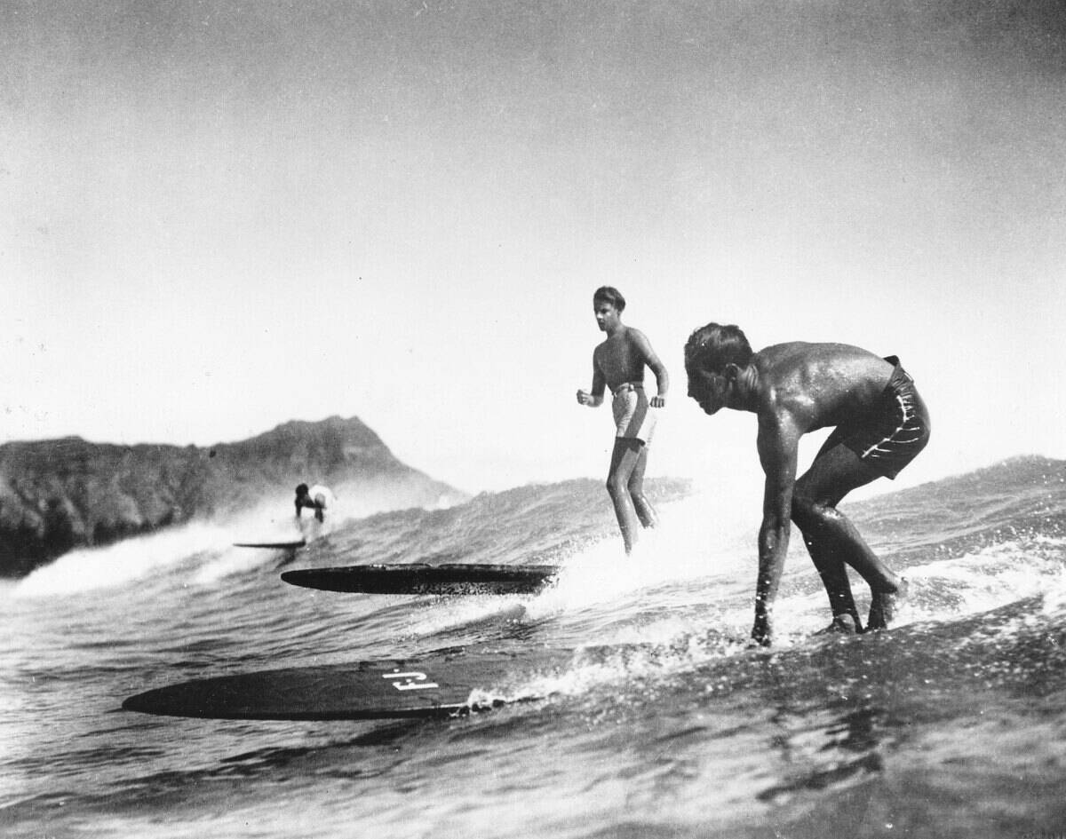Hawaiian Surfing Action