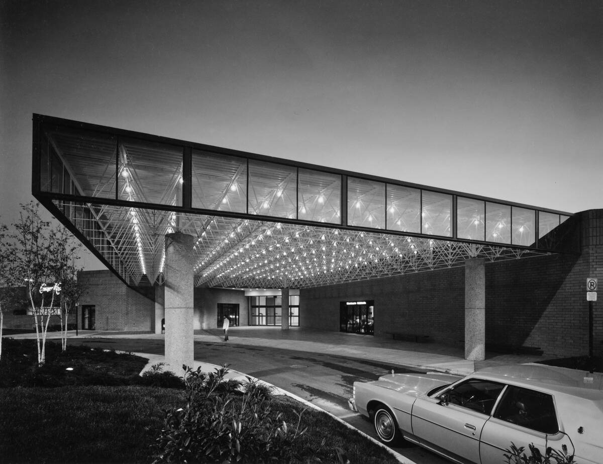 Hickory Hollow Mall, Antioch, Tennessee