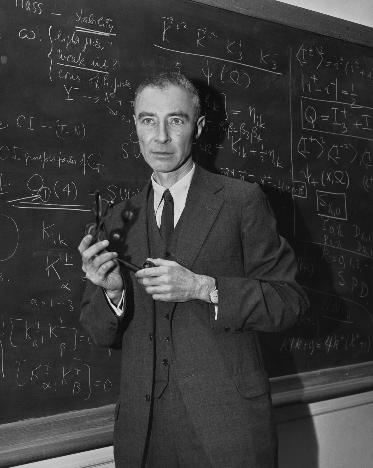 J Robert Oppenheimer