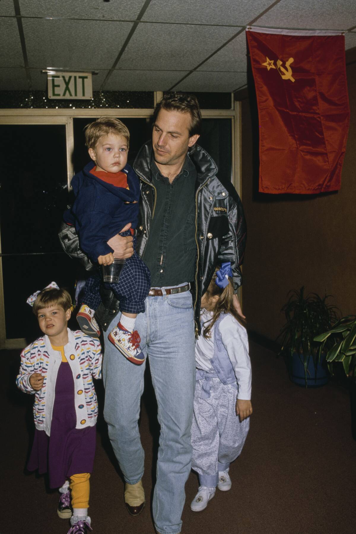 Kevin Costner And Children At The Moscow Circus Opening Night