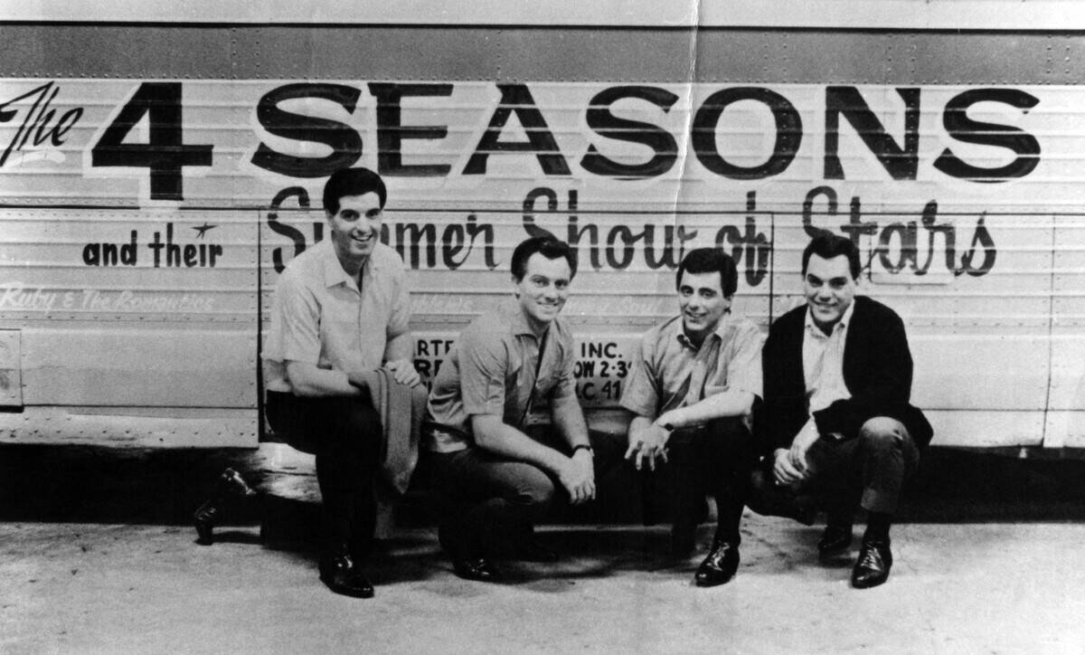 Photo of FOUR SEASONS and Frankie VALLI
