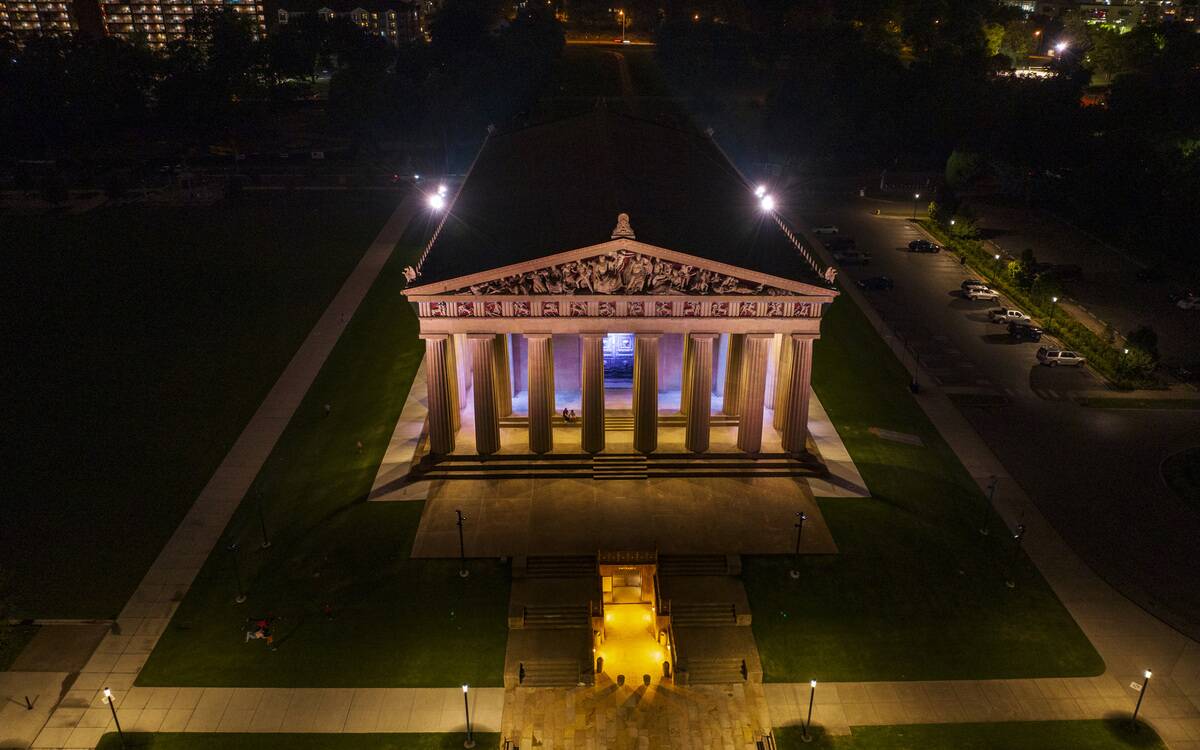 Replica of Greek Parthenon is in downtown Nashville, Tennessee
