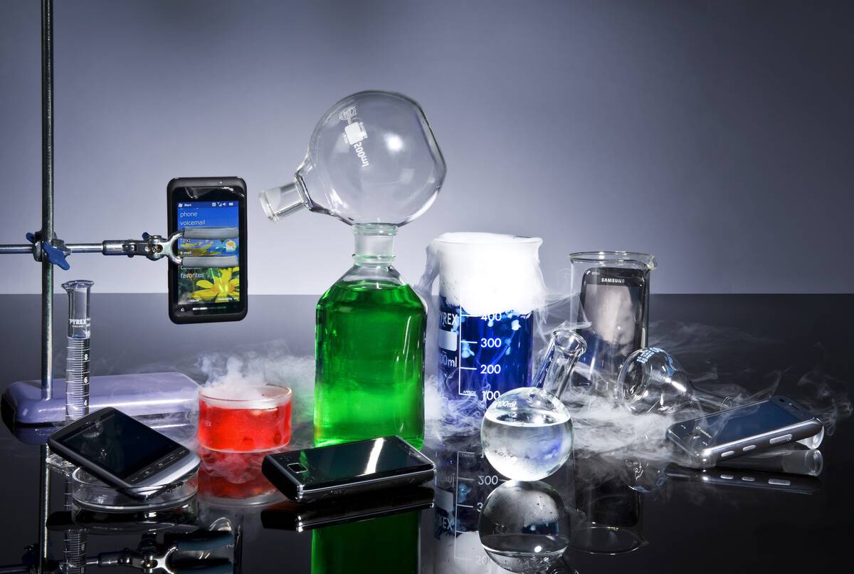 Smartphone Chemistry Lab Shoot