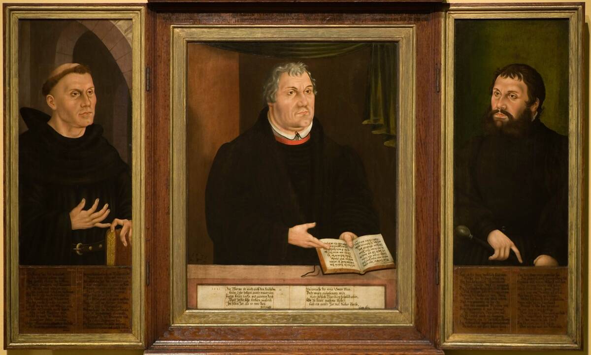 The Luther Shrine, triptych, 1572. Found in the collection of the St. Peter und Paul (Herderkirche), Weimar.