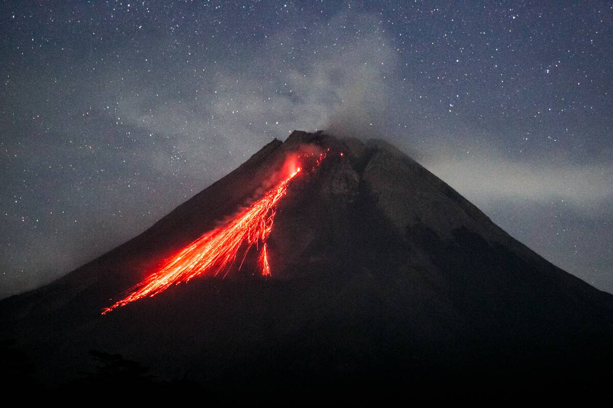 TOPSHOT-INDONESIA-VOLCANO