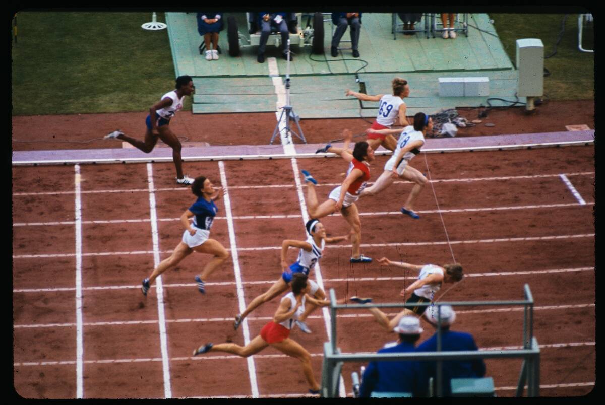 80 Meter Finish Line