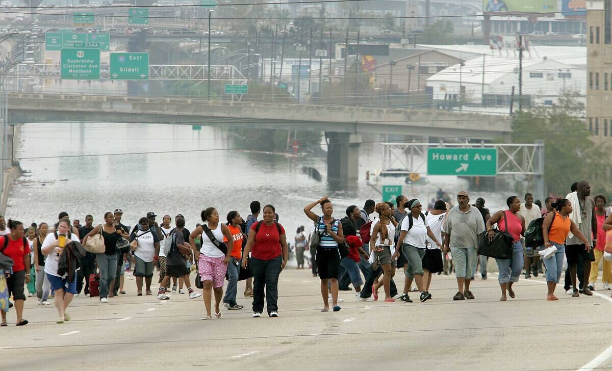 Evacuations Ordered As Conditions In New Orleans Deteriorate
