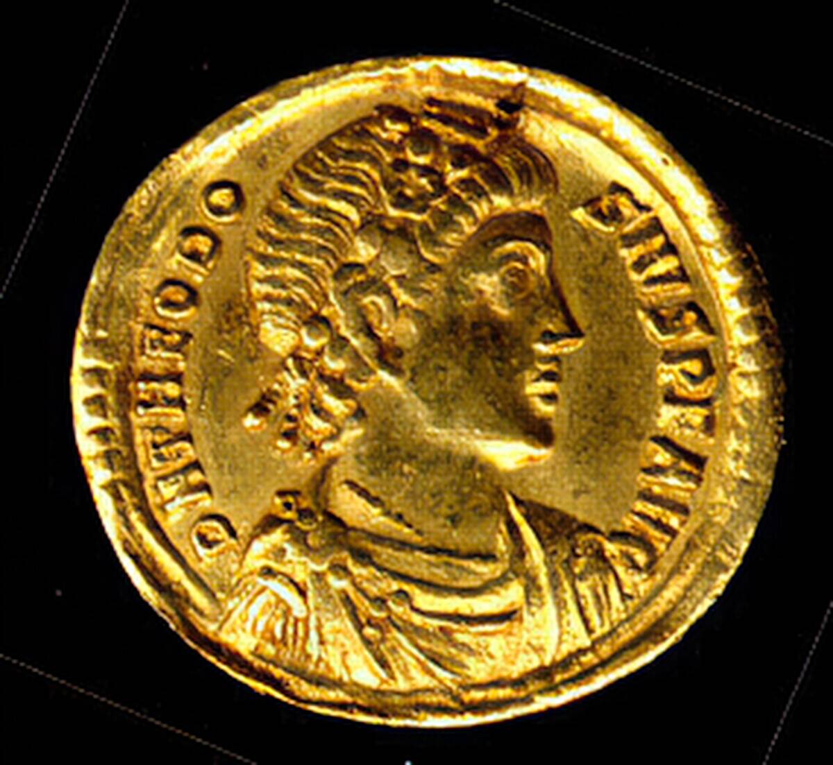 Gold Solidus Of Theodosius I (379-95)