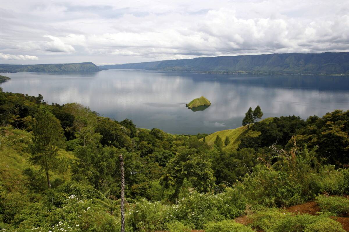 Indonesia, Sumatra Island : Lake Toba
