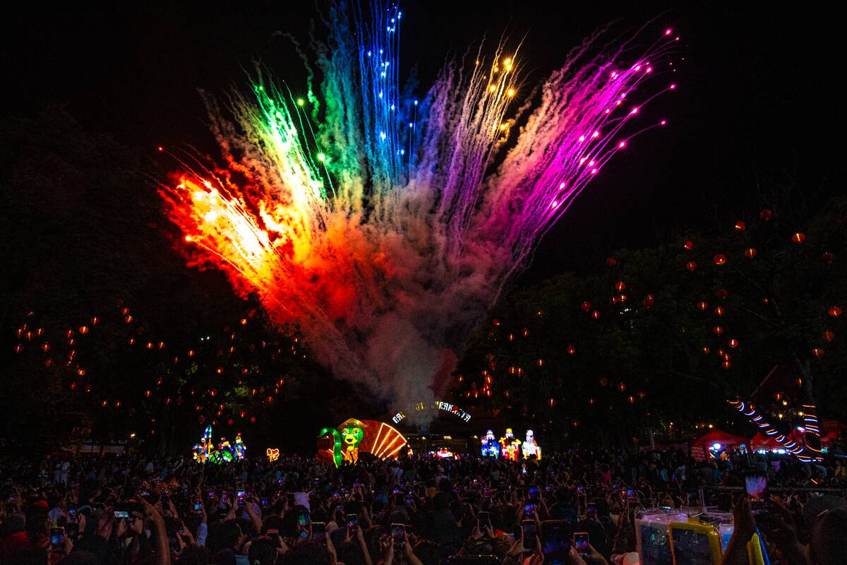 Indonesians Celebrate Lunar New Year