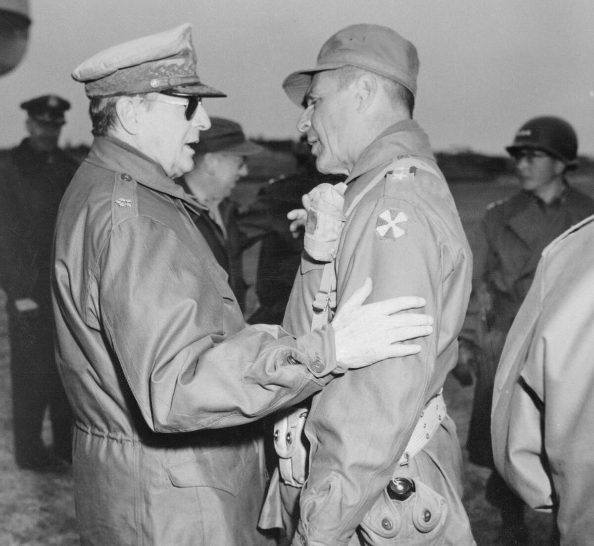 Matthew Ridgeway and MacArthur Talking