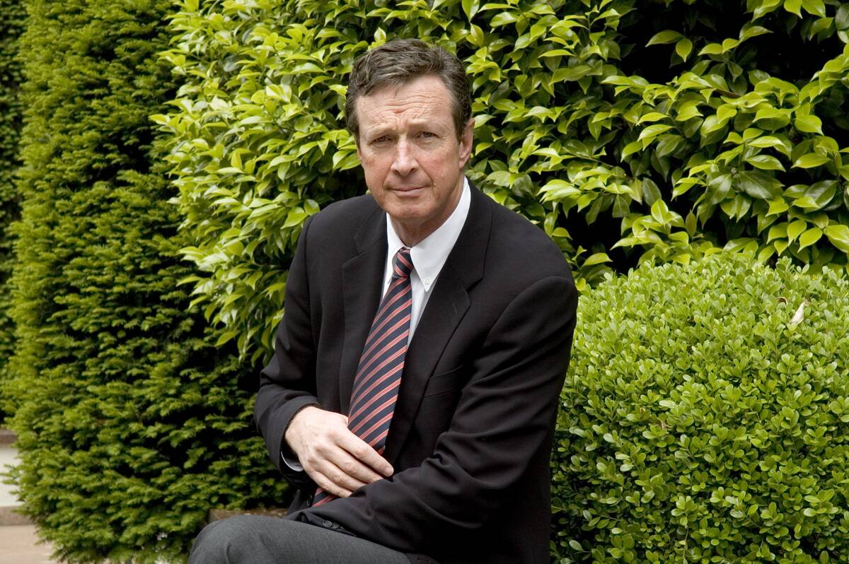 Michael Crichton American Writer Author Of 'Jurassic Park'