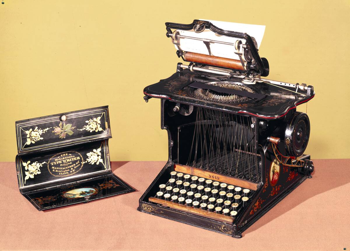 Sholes and Glidden typewriter, 1875.