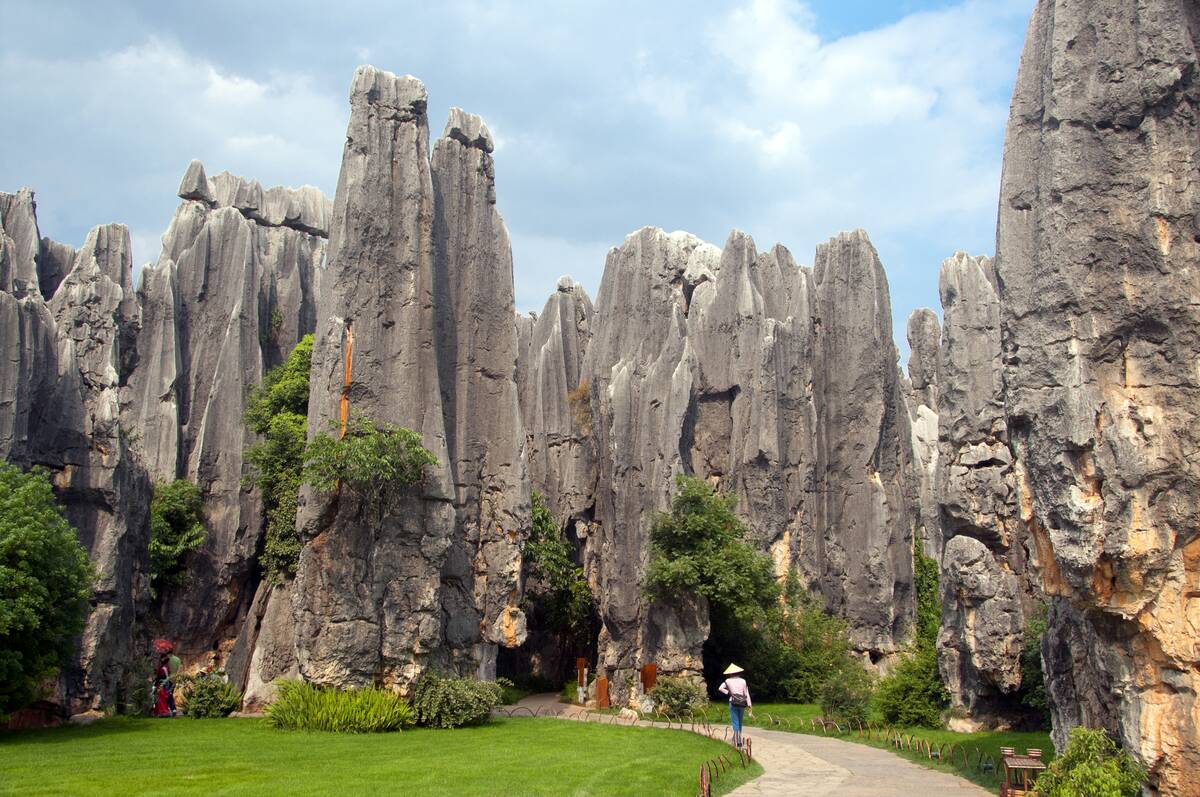 Stone Forest (Shilin), Shilin Yi Autonomous County, Yunnan Province.