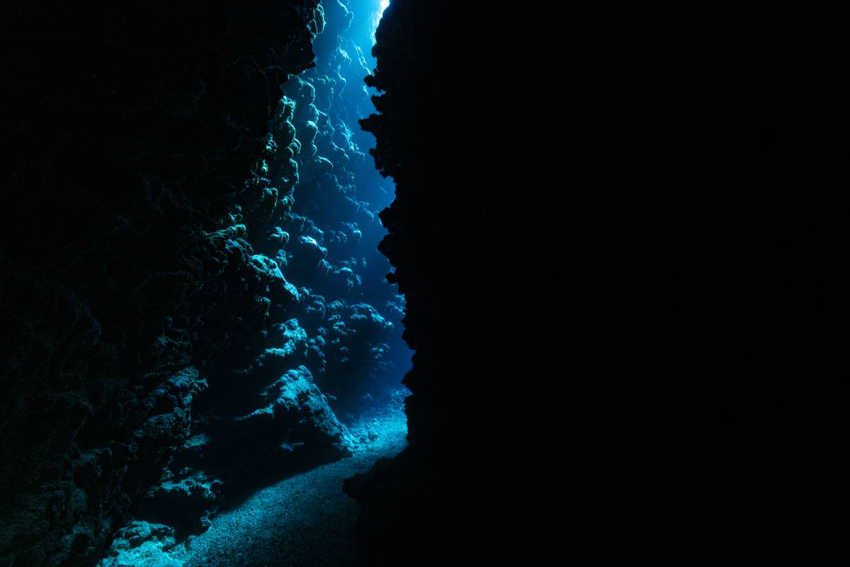 UNDERWATER CAVE