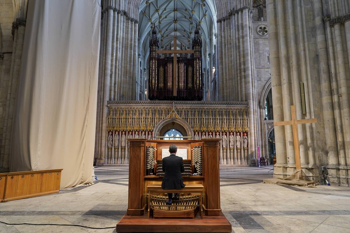 York Minster's Grand Organ Returns At Heart Of Worship