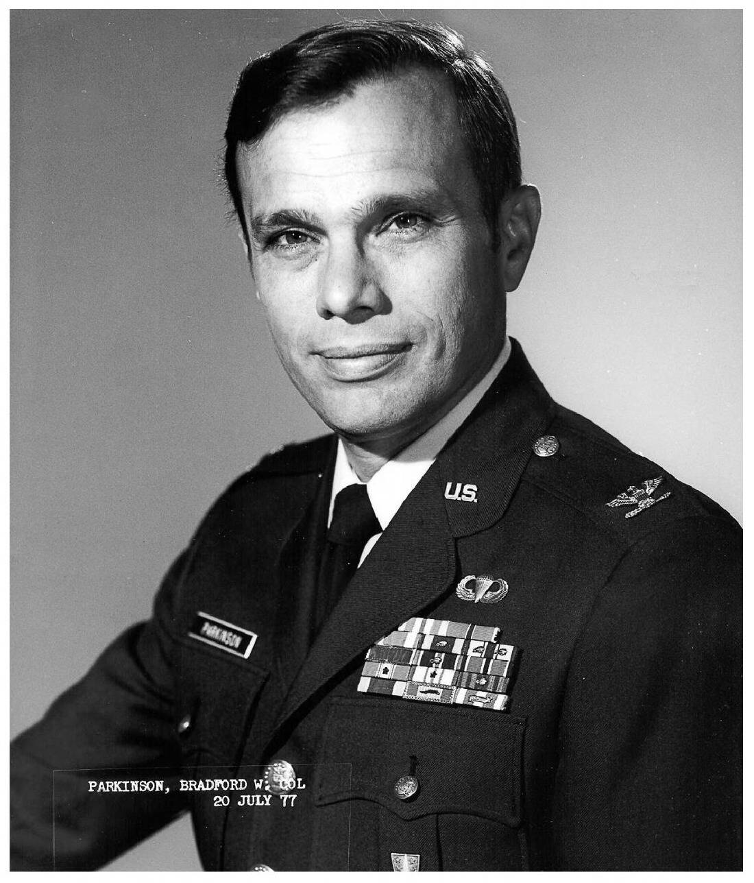 Col_Bradford_Parkinson_USAF_official_photo