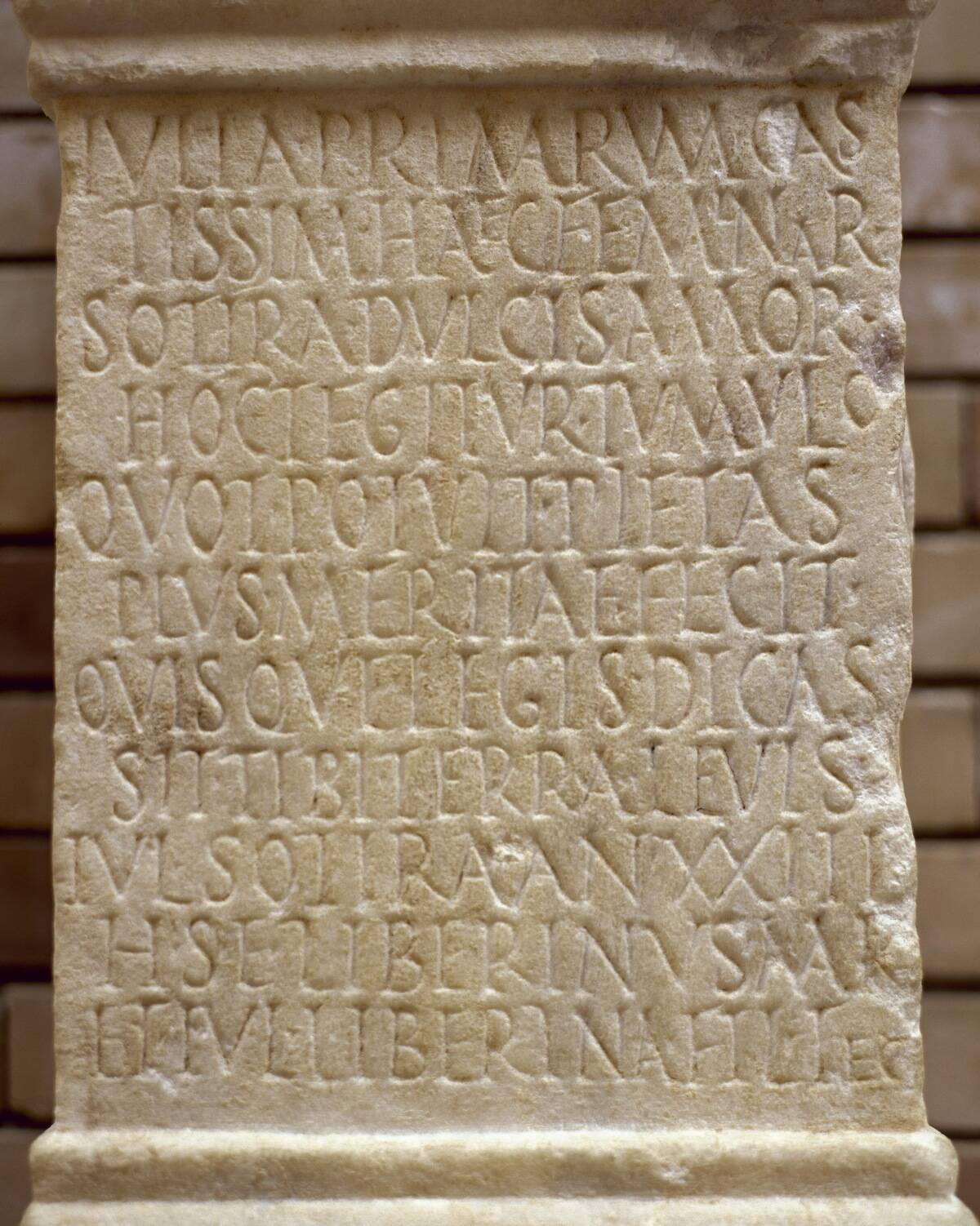 Ara of Iulia Primarum Sotira.