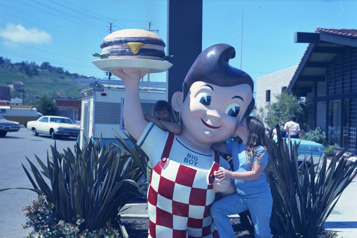 Bob's Big Boy Statue Outside of a Restaurant