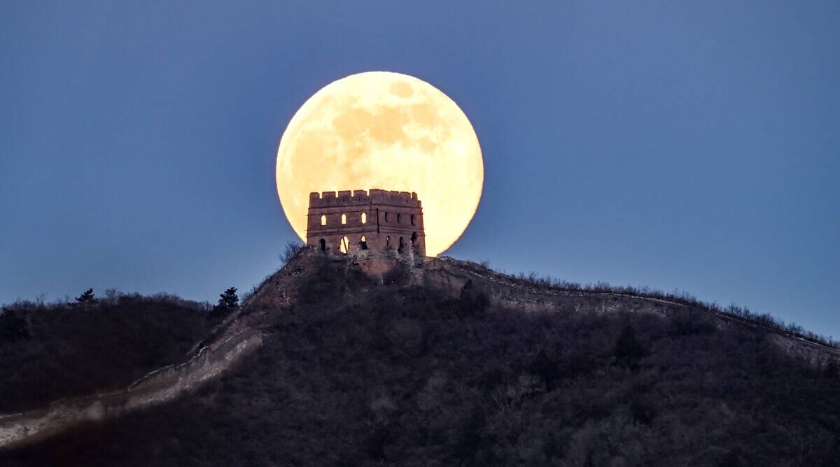 CHINA-SUPER MOON-SCENERY (CN)