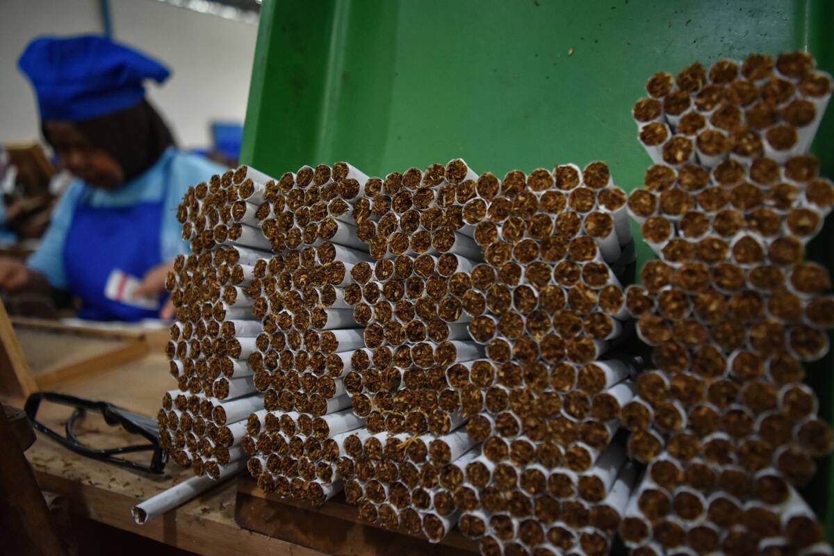 Hand-rolled Kretek Cigarette Companies In Indonesia