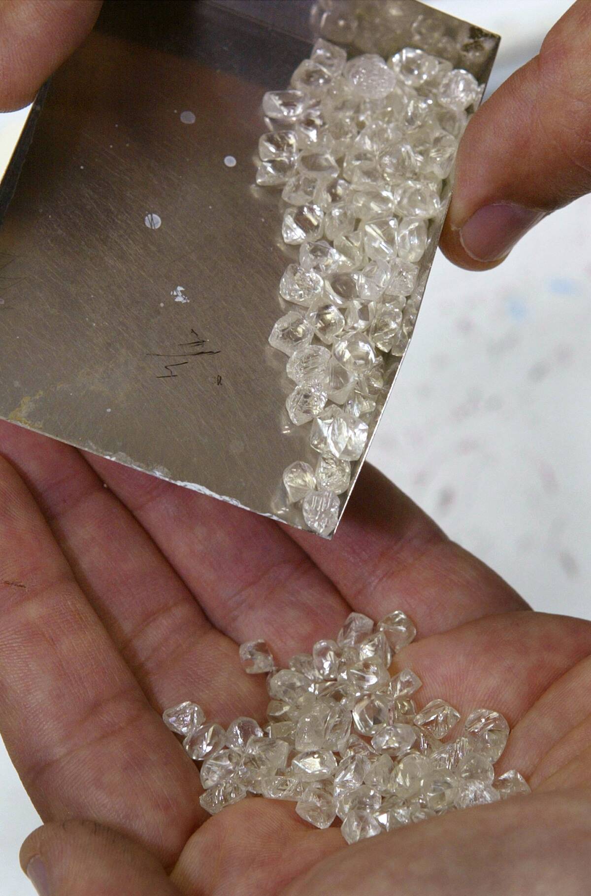 Israel Leads The World In Diamond Exports