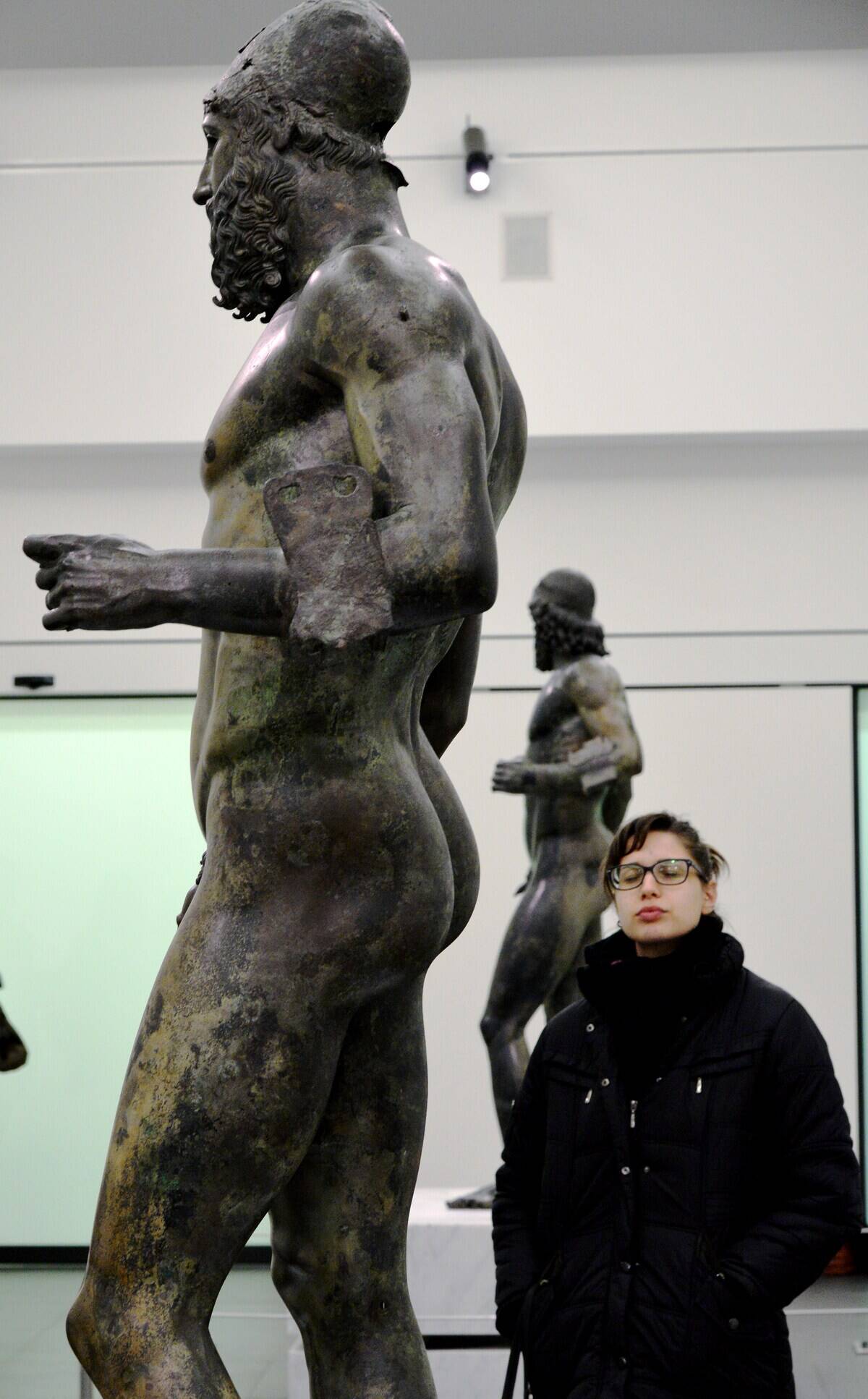 ITALY-ART-STATUE-BRONZE