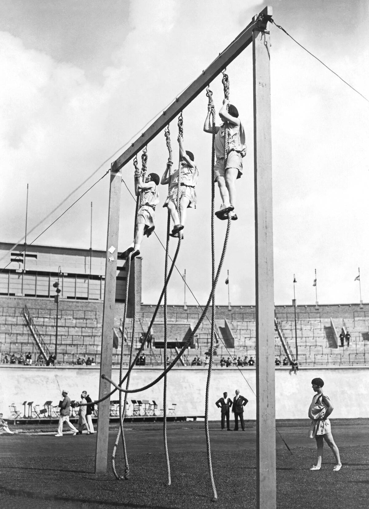 Olympic Rope Climbing Event