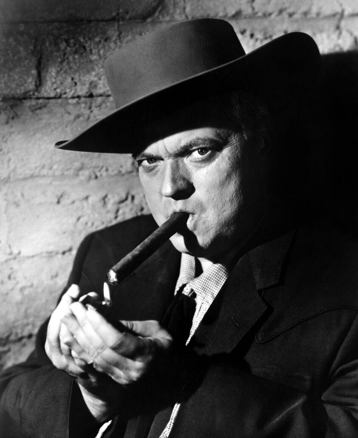 Orson Welles In Man In The Shadow
